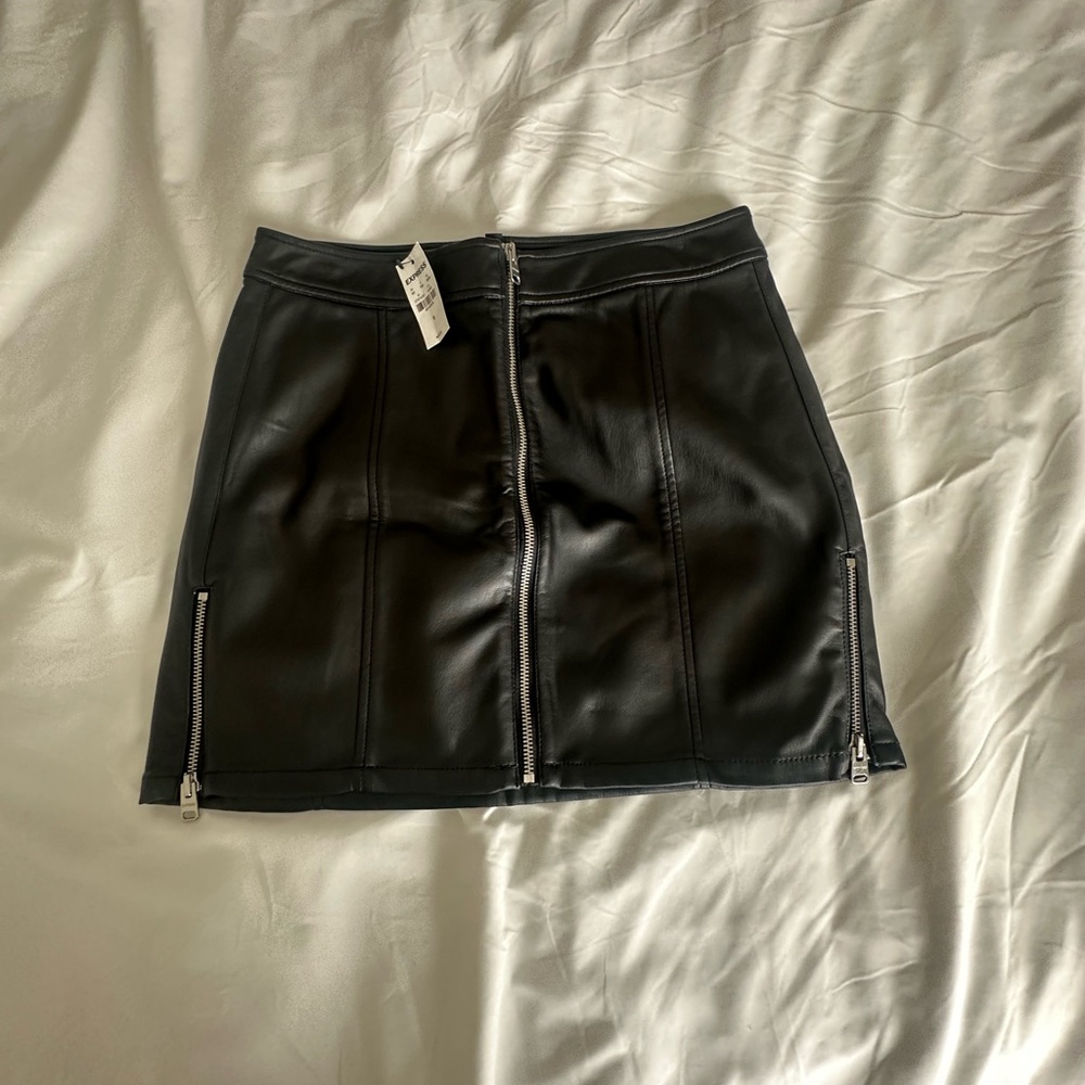 Express black leather skirt new with tags